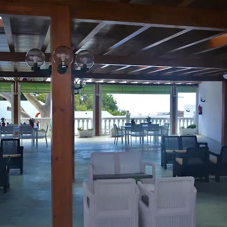 Villa Los Molinos Montana Blanca