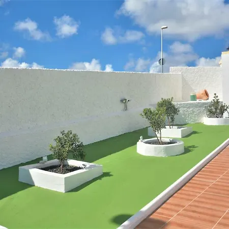 Villa Los Molinos Montana Blanca